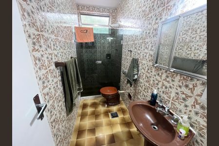 Banheiro 1 de apartamento à venda com 3 quartos, 60m² em Galeão, Rio de Janeiro