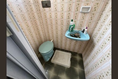 Apartamento à venda com 60m², 3 quartos e 2 vagasBanheiro de serviço