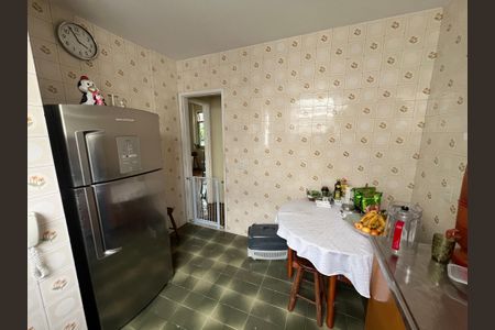 Apartamento à venda com 60m², 3 quartos e 2 vagasCozinha