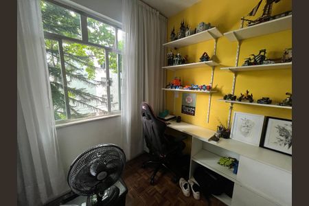 Quarto 1 de apartamento à venda com 3 quartos, 60m² em Galeão, Rio de Janeiro