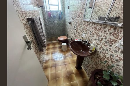 Apartamento à venda com 60m², 3 quartos e 2 vagasBanheiro 2