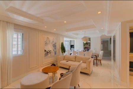 Apartamento à venda com 140m², 3 quartos e 3 vagas Apartamento à venda com 140m², 3 quartos e 3 vagasSala