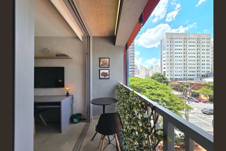 Studio para alugar com 25m², 1 quarto e sem vagaVaranda
