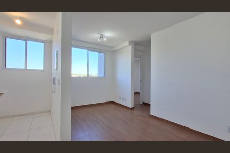Apartamento para alugar com 44m², 2 quartos e 1 vaga Apartamento para alugar com 44m², 2 quartos e 1 vagaSala