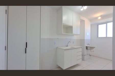 Apartamento para alugar com 44m², 2 quartos e 1 vaga Apartamento para alugar com 44m², 2 quartos e 1 vagaCozinha