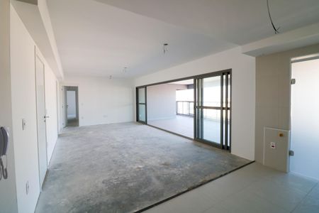 Apartamento à venda com 180m², 3 quartos e 3 vagasSala