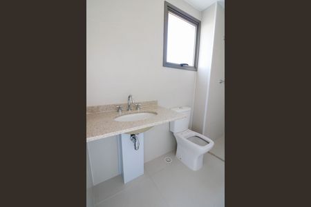 Apartamento à venda com 180m², 3 quartos e 3 vagasBanheiro da Suíte 2