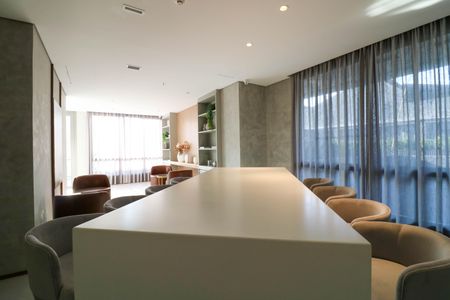 Apartamento à venda com 180m², 3 quartos e 3 vagasÁrea comum - Salão de festas