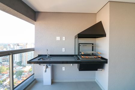 Apartamento à venda com 180m², 3 quartos e 3 vagasVaranda