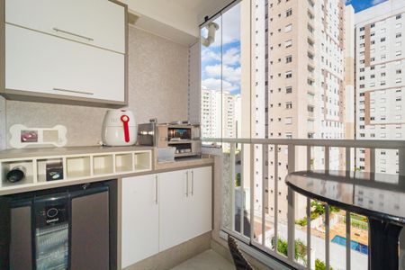 Apartamento à venda com 55m², 2 quartos e 1 vagaVaranda
