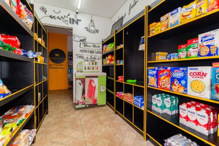 Apartamento à venda com 55m², 2 quartos e 1 vagaMini Mercado