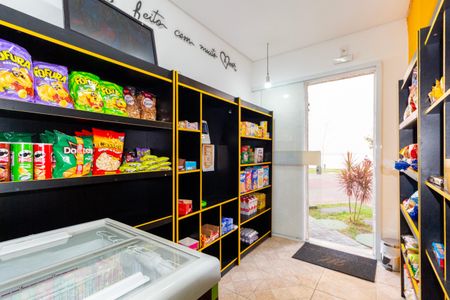 Apartamento à venda com 55m², 2 quartos e 1 vagaMini Mercado