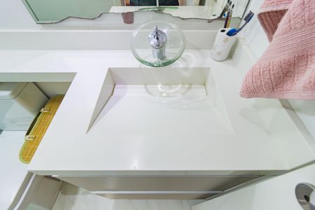 Apartamento à venda com 55m², 2 quartos e 1 vagaDetalhe Banheiro - Social
