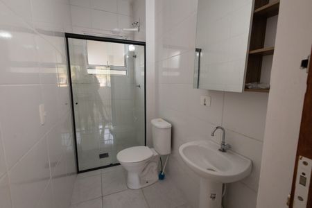 Casa de condomínio para alugar com 95m², 2 quartos e 2 vagas Casa de condomínio para alugar com 95m², 2 quartos e 2 vagasBanheiro social