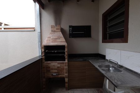 Casa de condomínio para alugar com 95m², 2 quartos e 2 vagas Casa de condomínio para alugar com 95m², 2 quartos e 2 vagasÁrea comum