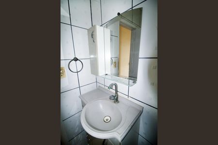 Apartamento para alugar com 60m², 2 quartos e sem vagaBanheiro