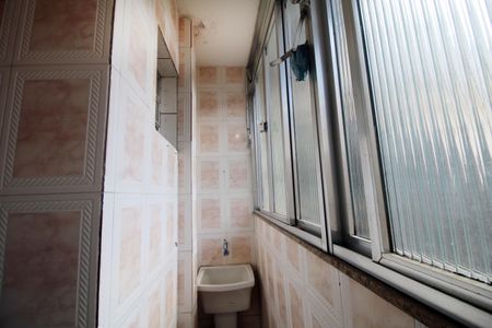 Apartamento para alugar com 60m², 2 quartos e sem vagaÁrea de Serviço