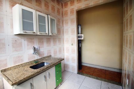 Apartamento para alugar com 60m², 2 quartos e sem vagaCozinha