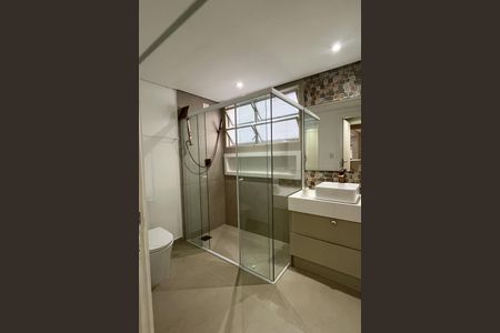Apartamento para alugar com 150m², 2 quartos e 1 vagaBanheiro da Suíte 1
