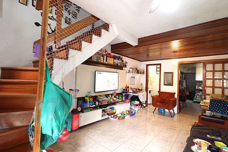 Sala de casa de condomínio para alugar com 2 quartos, 120m² em Morro Santana, Porto Alegre