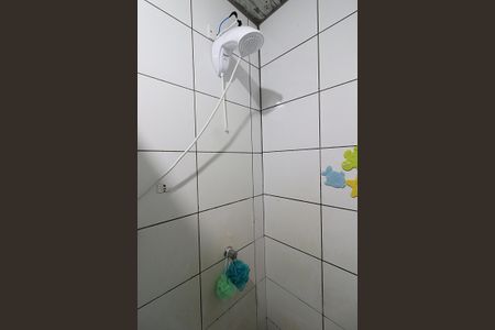 Casa de condomínio à venda com 120m², 2 quartos e 1 vagaBanheiro