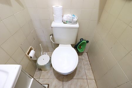 Casa de condomínio à venda com 120m², 2 quartos e 1 vagaLavabo
