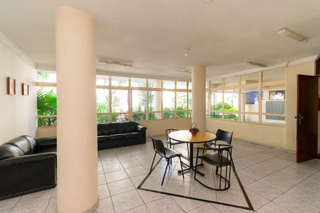 Apartamento à venda com 53m², 2 quartos e sem vagaÁrea comum