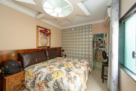 Casa à venda com 1200m², 10 quartos e 5 vagasQUARTO1