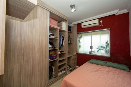 Casa à venda com 1200m², 10 quartos e 5 vagasQUARTO2