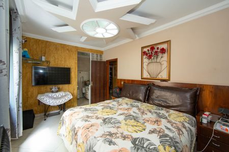 Casa à venda com 1200m², 10 quartos e 5 vagasQUARTO1