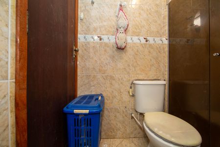 Casa à venda com 1200m², 10 quartos e 5 vagasBANHEIRO3