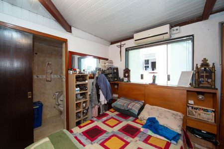 Casa à venda com 1200m², 10 quartos e 5 vagasQUARTO5