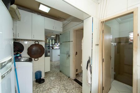 Casa à venda com 1200m², 10 quartos e 5 vagasAREA DE SERVICO