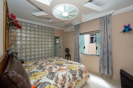 Casa à venda com 1200m², 10 quartos e 5 vagasQUARTO1