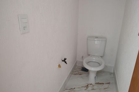 Casa de condomínio à venda com 120m², 3 quartos e 2 vagasLavabo