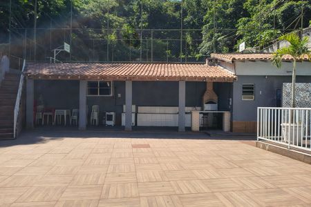 Casa de condomínio à venda com 120m², 3 quartos e 2 vagasÁrea comum - Churrasqueira