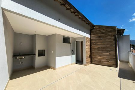 Casa de condomínio à venda com 120m², 3 quartos e 2 vagasCobertura 