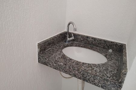 Casa de condomínio à venda com 120m², 3 quartos e 2 vagasLavabo 2