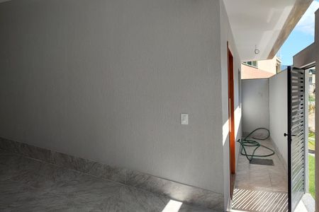 Casa de condomínio à venda com 120m², 3 quartos e 2 vagasFachada