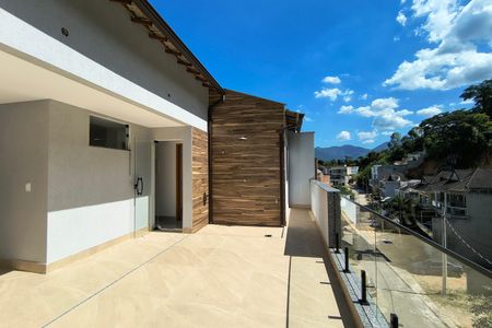 Casa de condomínio à venda com 120m², 3 quartos e 2 vagasCobertura 