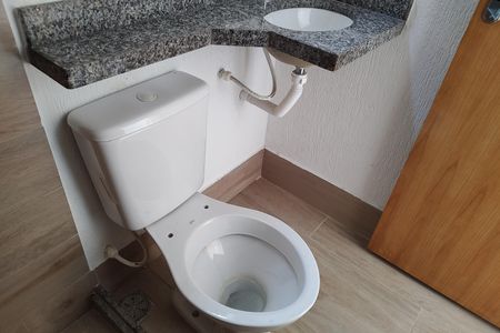 Casa de condomínio à venda com 120m², 3 quartos e 2 vagasBanheiro da Suíte 3