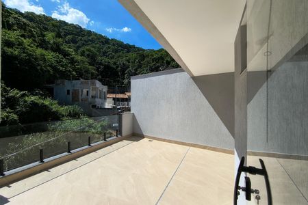 Casa de condomínio à venda com 120m², 3 quartos e 2 vagasCobertura