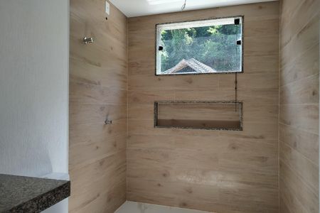 Casa de condomínio à venda com 120m², 3 quartos e 2 vagasBanheiro da Suíte 1