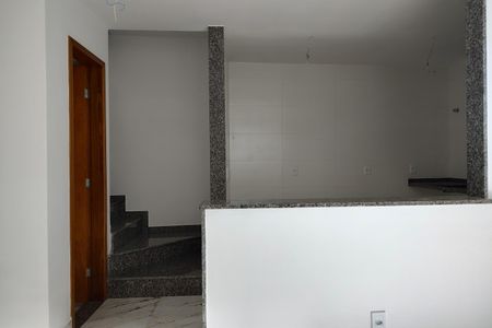 Casa de condomínio à venda com 120m², 3 quartos e 2 vagasCozinha 