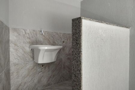 Casa de condomínio à venda com 120m², 3 quartos e 2 vagasÁrea de Serviço