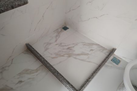 Casa de condomínio à venda com 120m², 3 quartos e 2 vagasBanheiro da Suíte 2