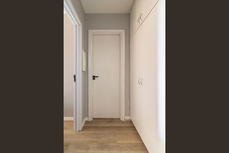 Apartamento à venda com 36m², 1 quarto e 1 vaga Apartamento à venda com 36m², 1 quarto e 1 vagaCorredor