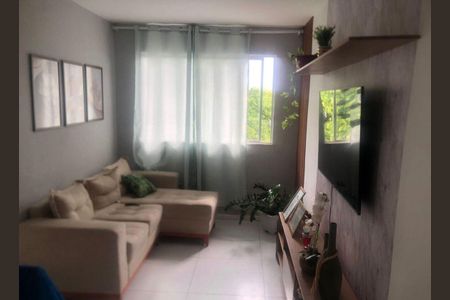 Sala de apartamento para alugar com 2 quartos, 65m² em Trobogy, Salvador