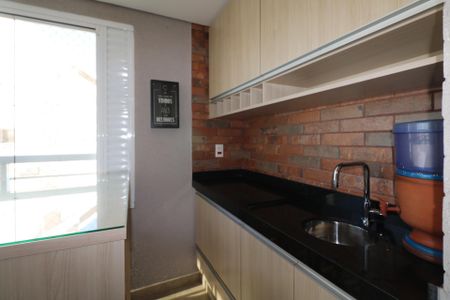 Apartamento à venda com 65m², 2 quartos e 1 vagaVaranda