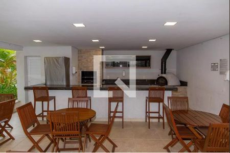 Apartamento à venda com 65m², 2 quartos e 1 vagaChurrasqueira